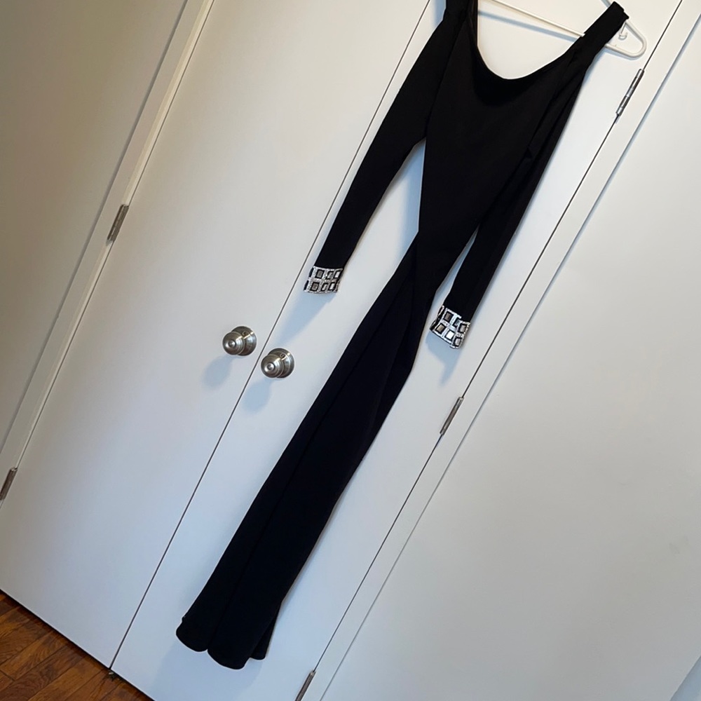 Black Cross back gown ✨